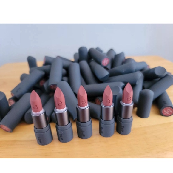10Pcs x Bite Beauty Power Move Soft Matte Lipstick CHAI TRAVEL SIZE Gorgeous New - Picture 3 of 11